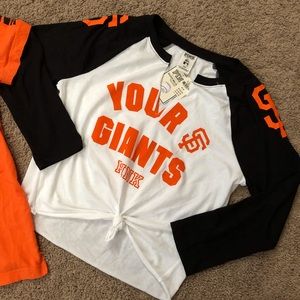 VS Pink SF Giants Top